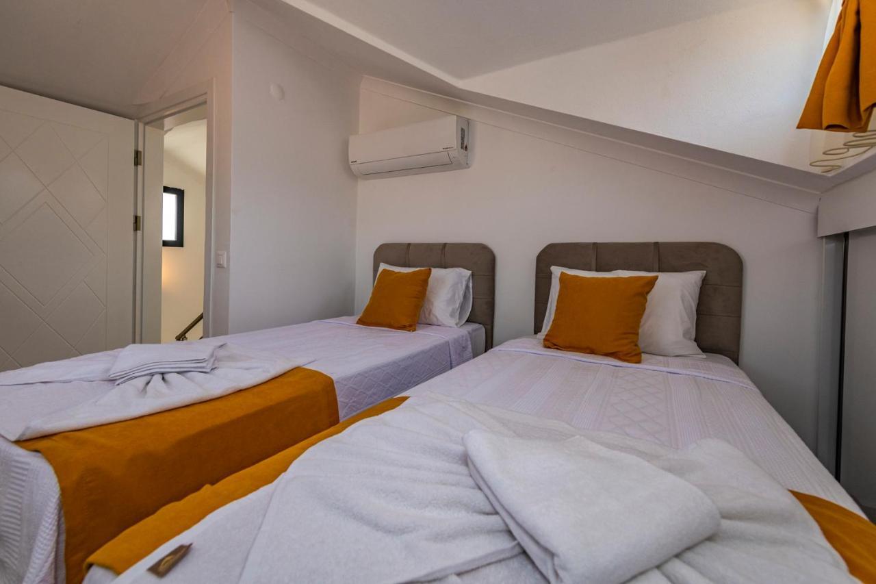 Salkim- 4 Bedroom Holiday Villa In Oludeniz Fethiye Exterior photo