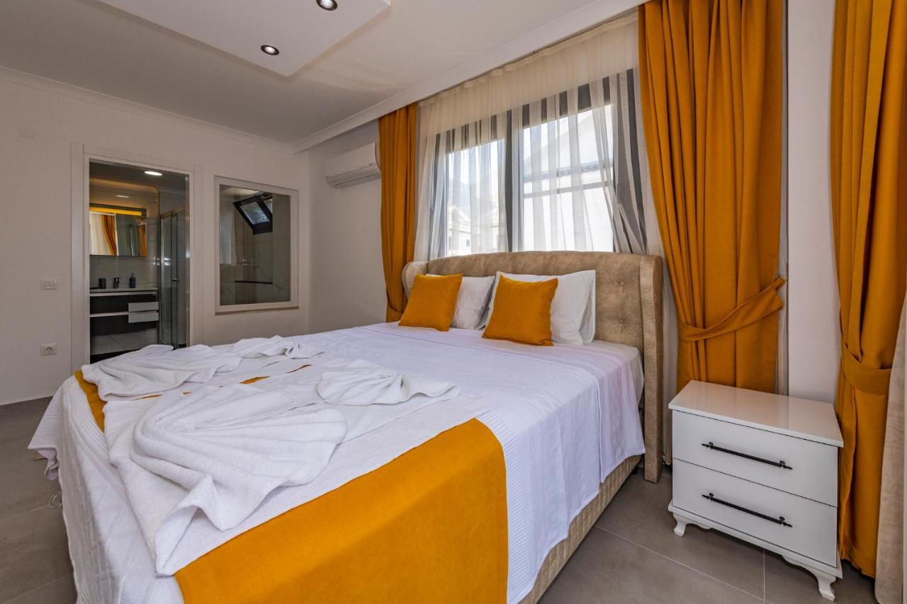 Salkim- 4 Bedroom Holiday Villa In Oludeniz Fethiye Exterior photo